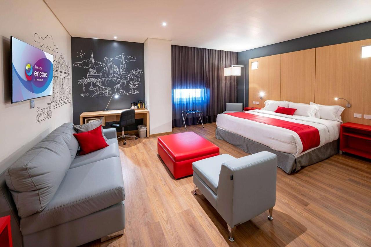 Ramada Encore By Wyndham Guadalajara Aeropuerto Las Pintas ภายนอก รูปภาพ